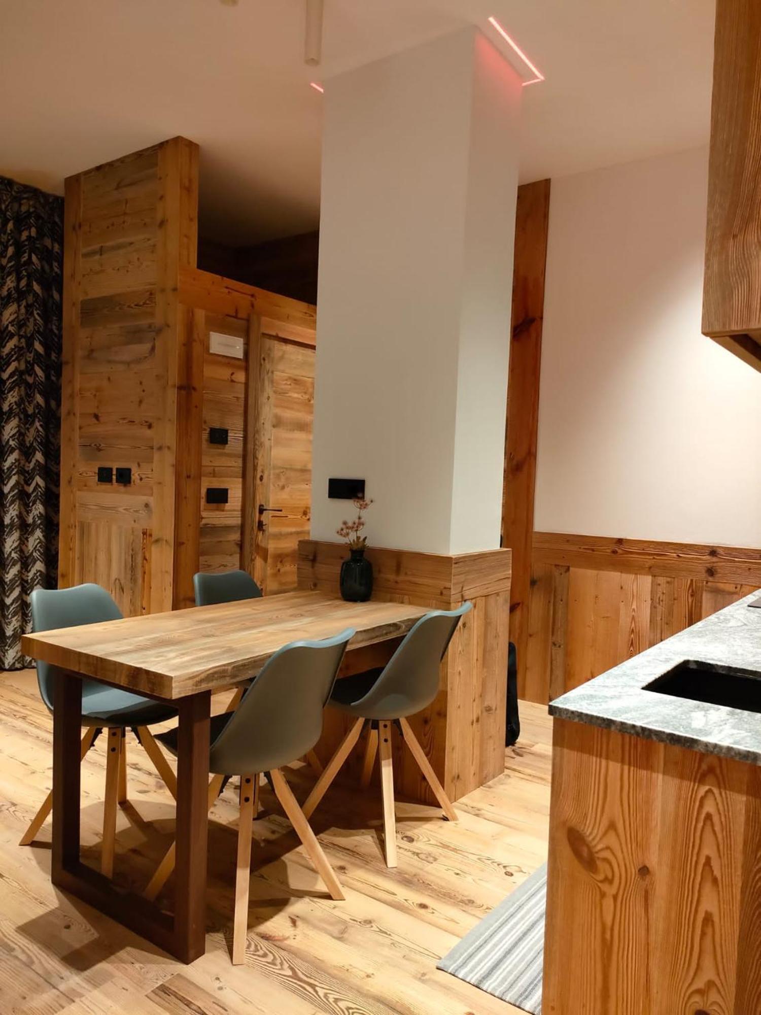 Fior Di Roccia Apartments- In Centro Cervinia, Sauna Privata, Matterhorn Dream Breuil-Cervinia Buitenkant foto
