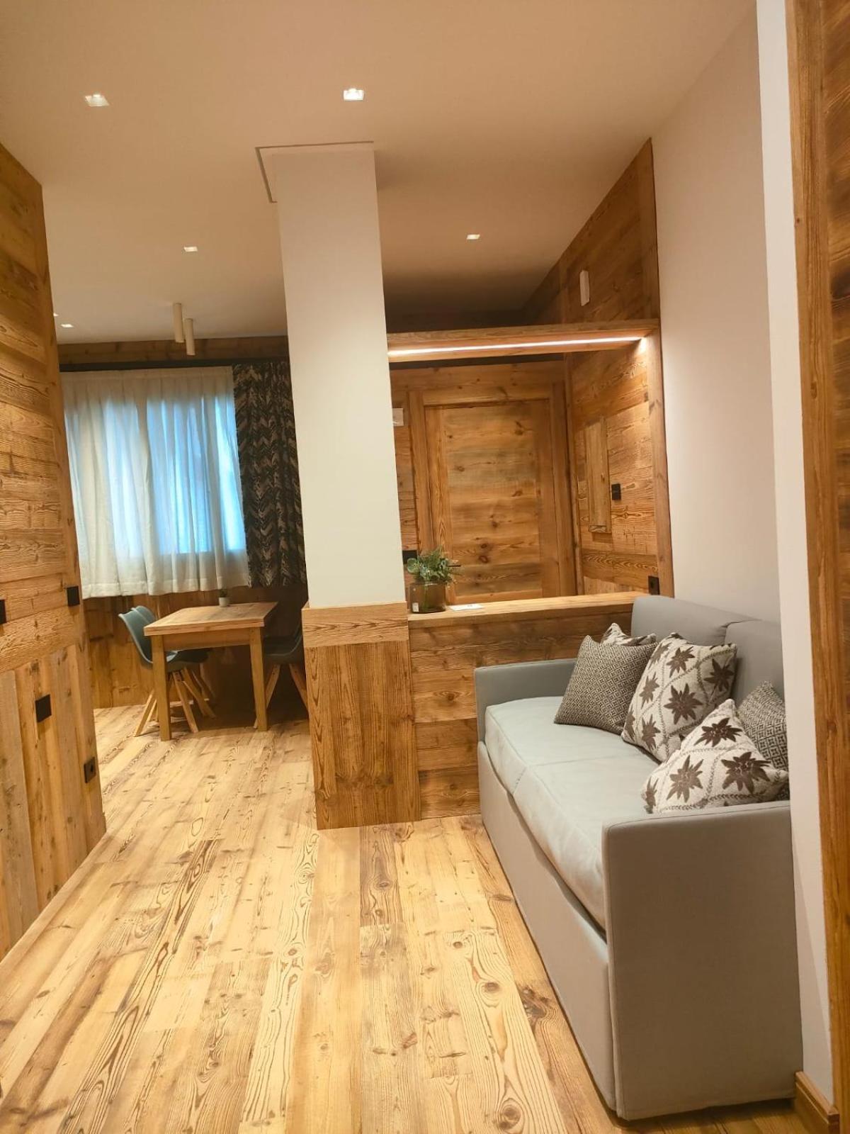 Fior Di Roccia Apartments- In Centro Cervinia, Sauna Privata, Matterhorn Dream Breuil-Cervinia Buitenkant foto